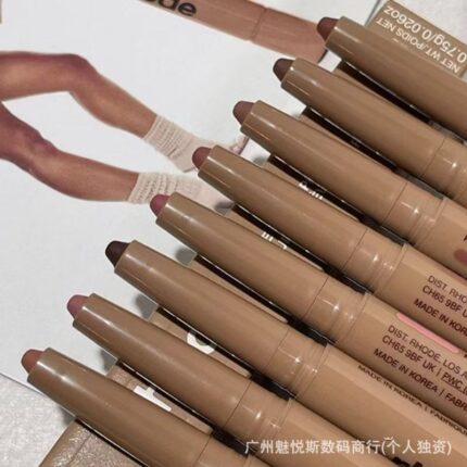 Spot pencil Hailey peptide lip shape lip liner Haile new
